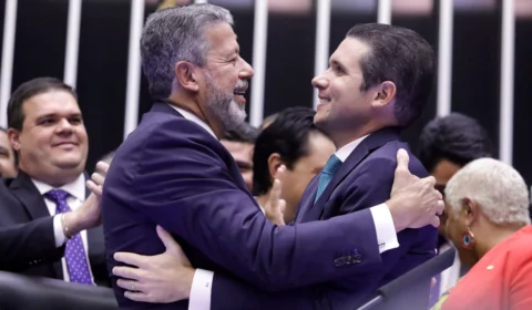 Congresso Inimigo do Povo piora até a Lei de Murphy